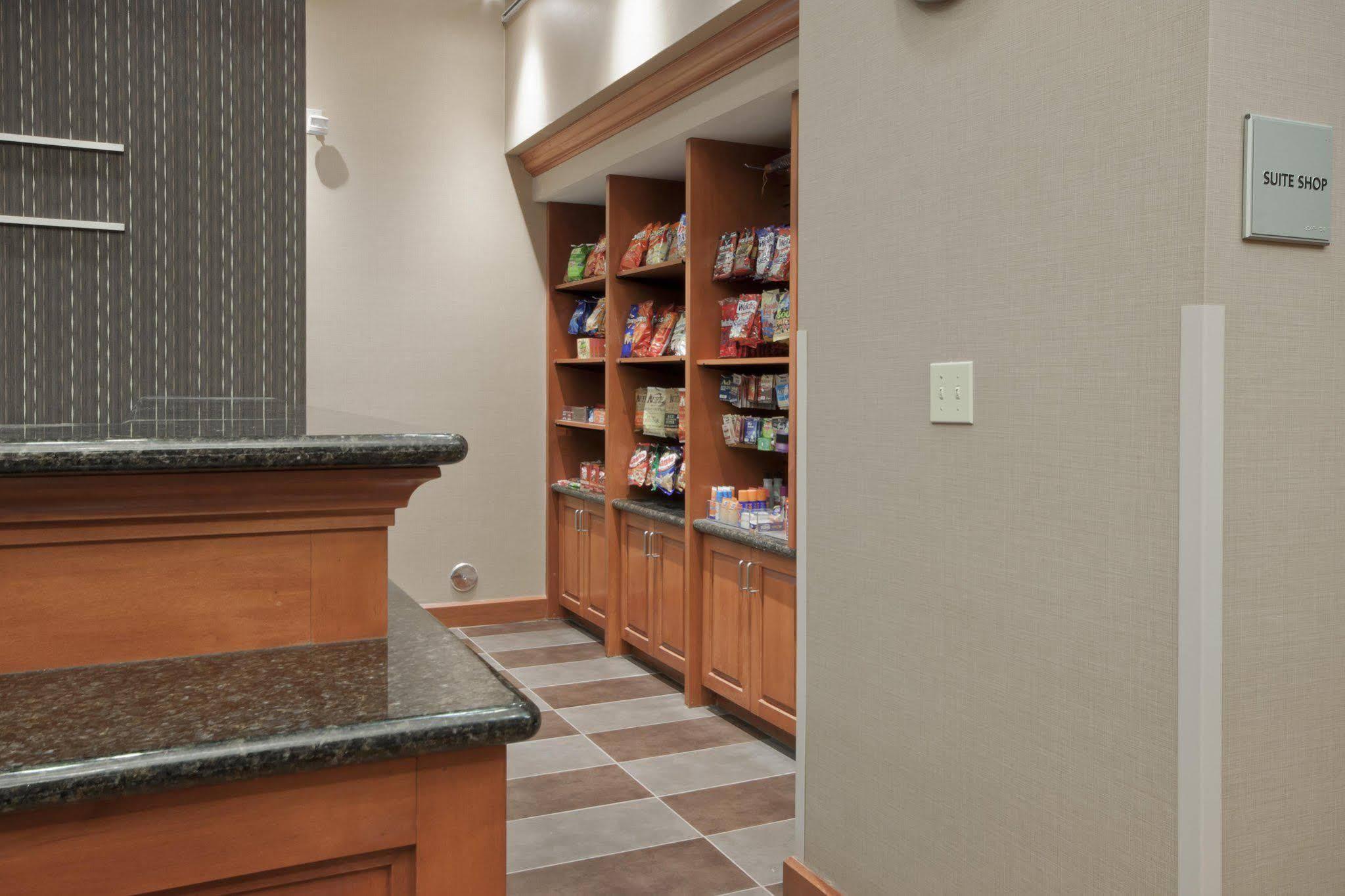 Hampton Inn & Suites Pittsburgh Downtown Екстериор снимка