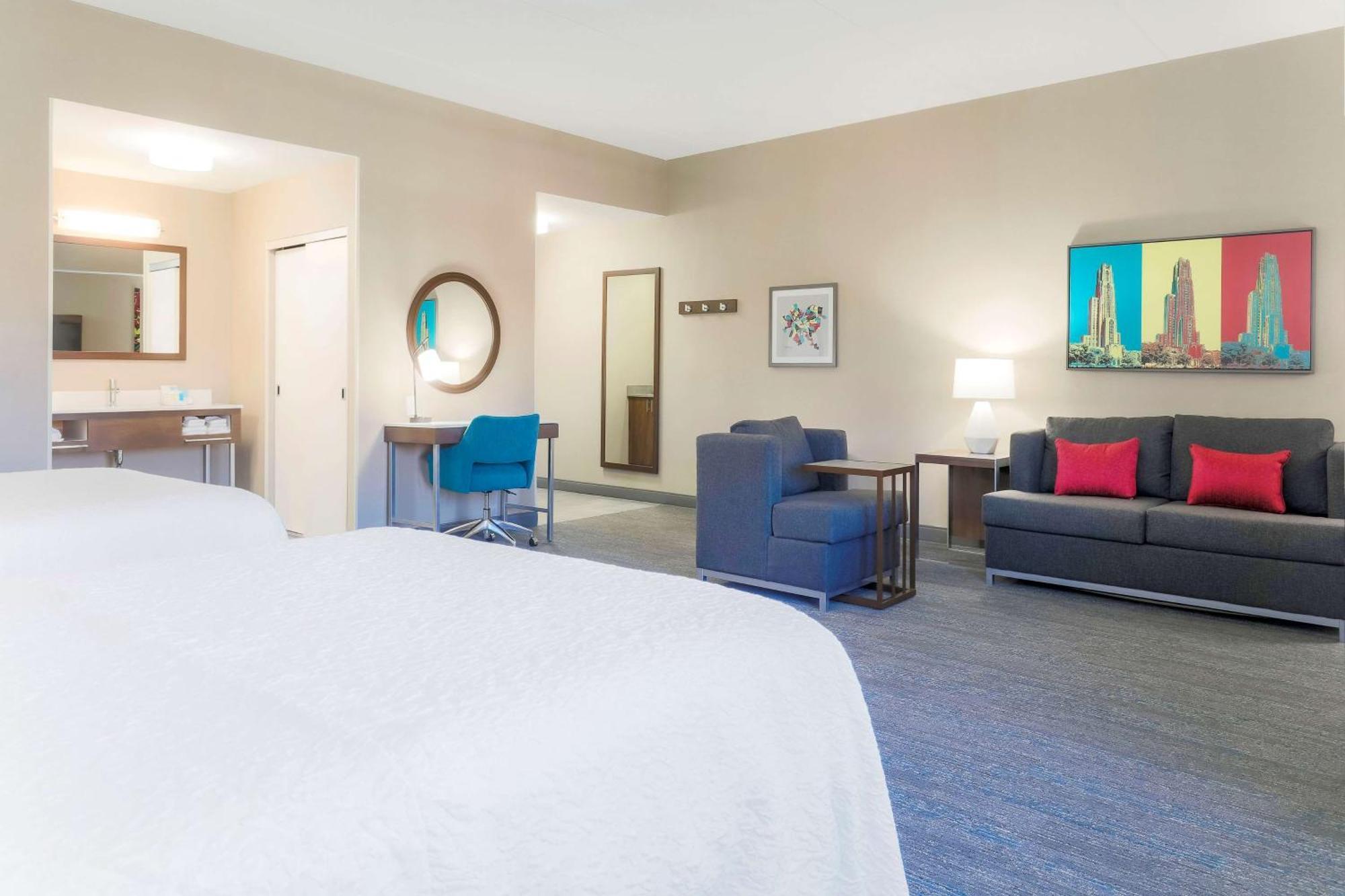 Hampton Inn & Suites Pittsburgh Downtown Екстериор снимка